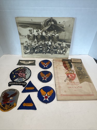 Miscellaneous World War II Items patches Ribbons Picture Pamphlet