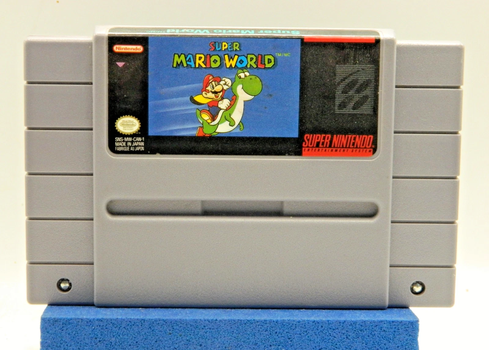 SUPER MARIO WORLD Nintendo Entertainment System SNES 1992 Cartridge Only  Tested