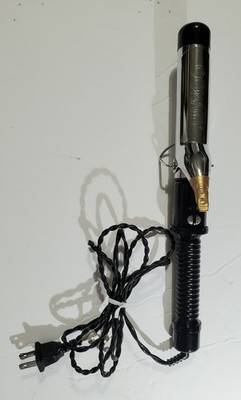 Conair Barrel Curling Iron Model CD821 Black / Silver Used Tested Working 