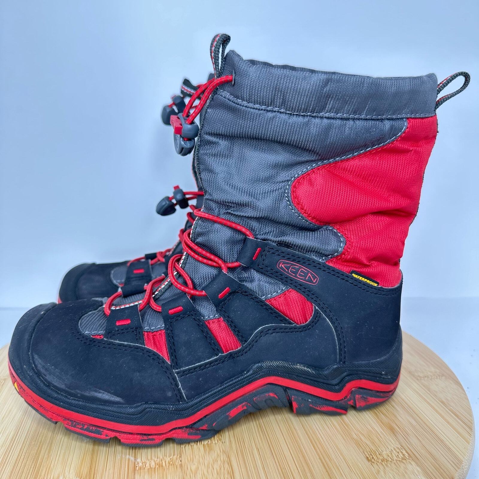 Stivali impermeabili Keen Winterport II rosso nero grigio grandi bambini taglia 3