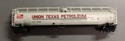 ATLAS N Scale 33,000 Gal. Tank Car Union Texas Petroleum — photo 4
