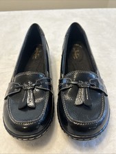 Clarks Collection Women  s 7M Cushion Ashland Bubble Black Patent Leather Loafers