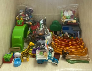 Playmobil Zoo and Figures Bundle