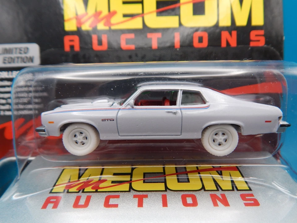 Johnny Lightning White Lightning 1974 Pontiac GTO Mecum Auctions Storage Tin (B) - Image 2 of 3