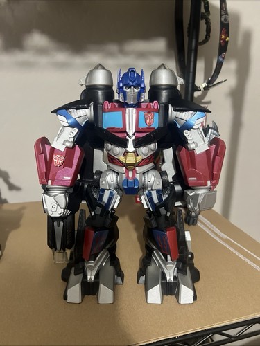 2 Optimus Prime Transformers Talking Action Figure Jet Pack , Buzzsaw - Picture 2 of 11