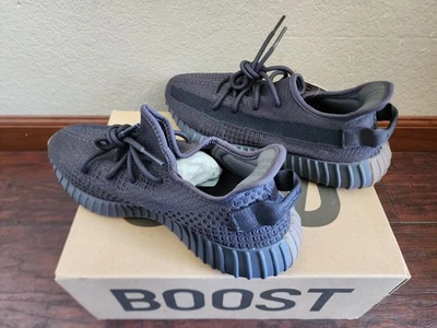 adidas gazelle silver green womens Adidas YEEZY BOOST 350V2 VOLT  DTLR