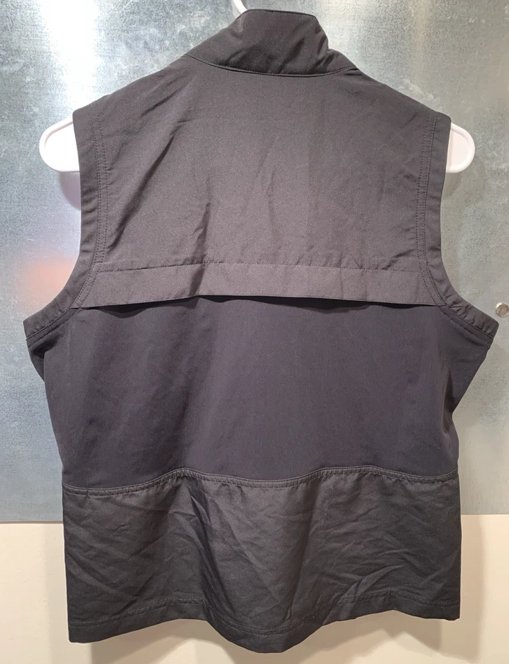 Colete Feminino de Golfe Callaway M PRETO Completo com Zíper Bidirecional, Malha Ventilação Decote Simulado Golfe - Imagem 2 de 4