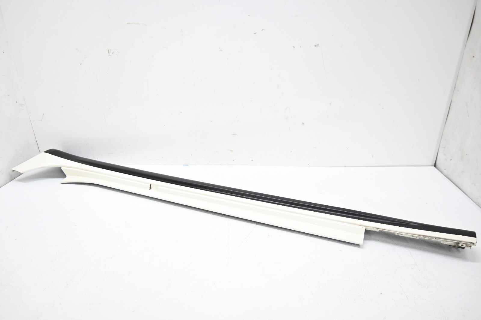 ⭐ 14-20 Maserati Ghibli Left Driver Lower Rocker Skirt Panel Molding Oem