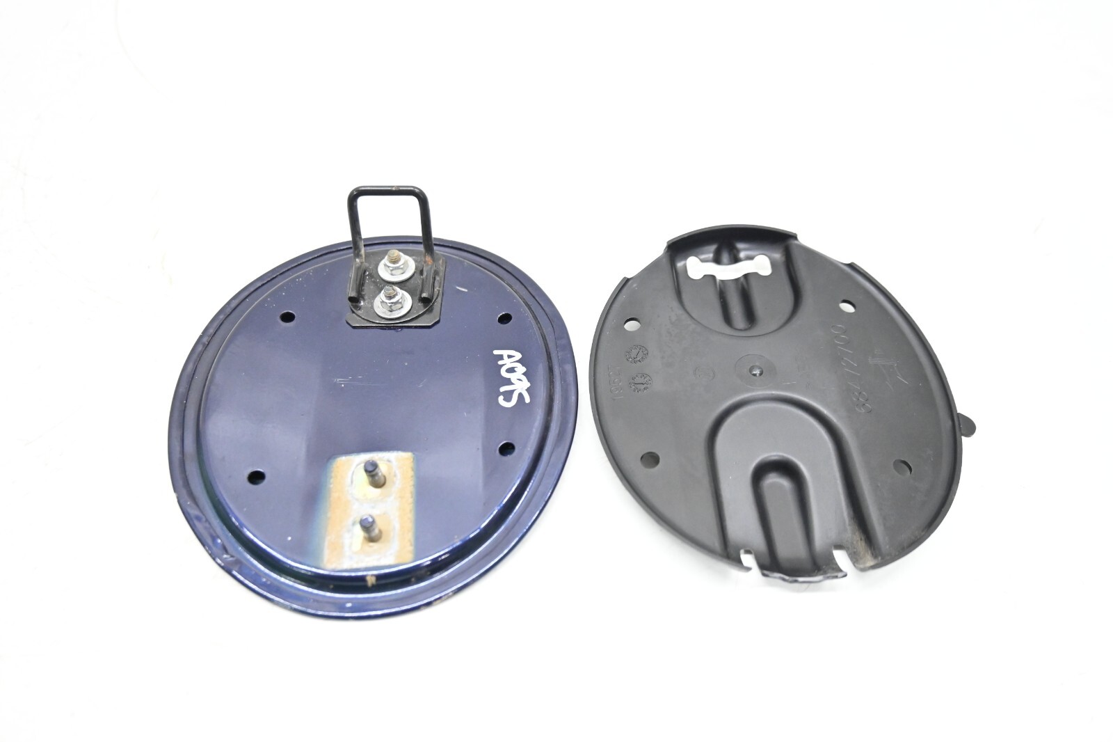 ⭐ 03-12 Maserati Quattroporte Rear Gas Fuel Tank Filler Door Lid Cap Blue Oem