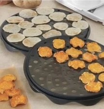 The Pampered Chef Microwave Chip Maker 1241 Veggies No Oil Cooking Healthy 2 pc