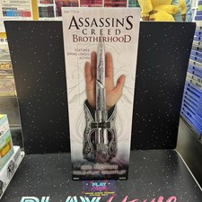 REPLICA LAMA CELATA ASSASSIN’S CREED EZIO AUDITORE NECA NUOVA SIGILLATA FIGURE