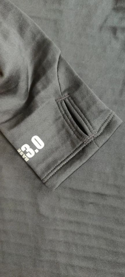 Capa base Under Armour Cold Gear negra para mujer nueva con etiquetas talla pequeña ajustada envío gratuito Foto 2 de 4