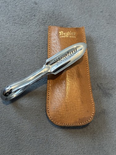 Vintage Bewlay Tobacco Smoking Pipe Reamer/Made in England/Orginal Leather Case - Picture 1 of 4