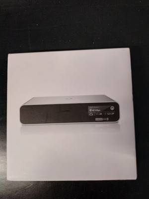 Ubiquiti UniFi Controller Cloud Key G2 Plus   ID15
