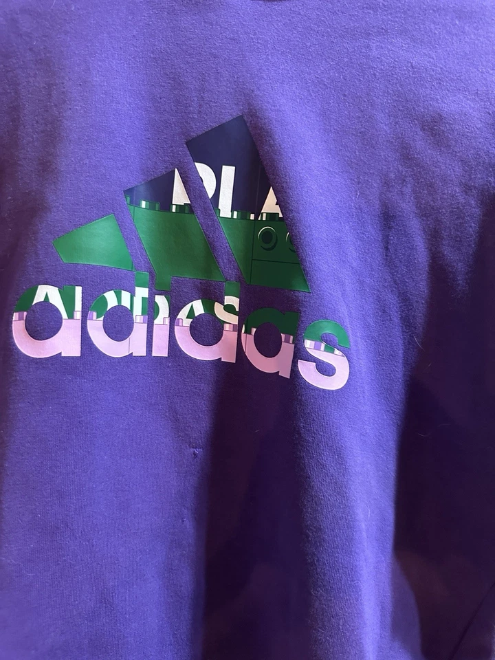 Sudadera Adidas LEGO Clásica Púrpura Con Capucha Talla Mediana Manga Larga Juvenil Foto 2 de 4