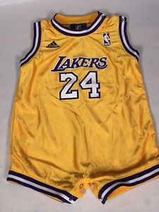 kobe basketball clothes