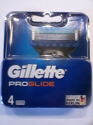 GILLETTE PRO GLIDE RASIERKLINGEN  (  4er Pack )  NEU & OVP