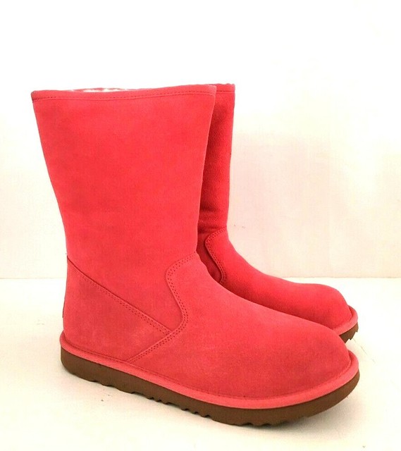ugg size 4
