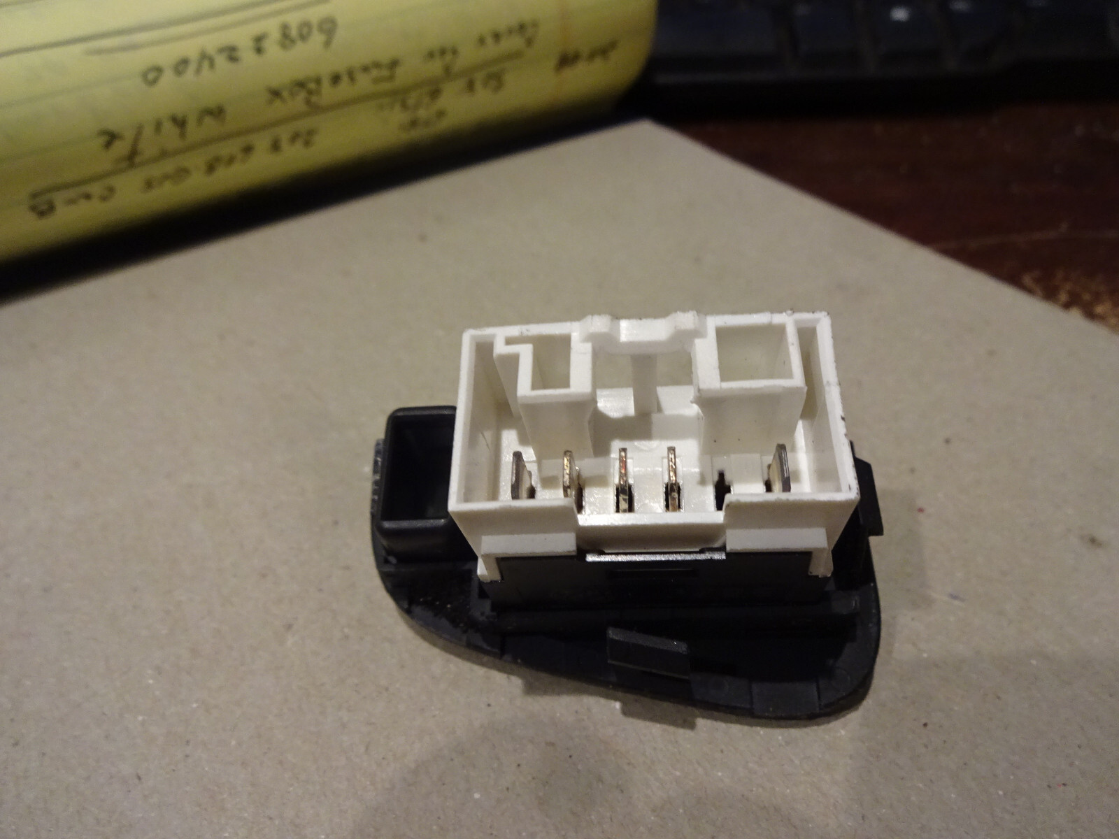 Ferrari 360 Modena Spider - LH Window Lifting Switch & Plate- P/N 65520400