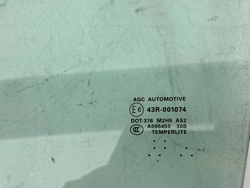 2014 - 2015 英菲尼迪QX60左前驱动侧门窗玻璃原始设备制造商 — 第 4/4 张图片