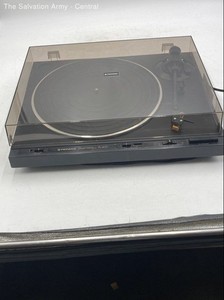 Pioneer PL-600 Belt Drive Electronic Full Automatic Turntable Record Player