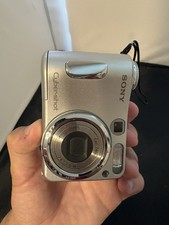 Sony Cybershot DSC-S90 Digital Camera 4.1 Mega Pixels MPEG Movie VX Tested Works
