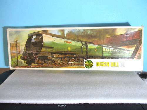 VINTAGE AIRFIX 5651 OO KIT FÜR "BIGGIN HILL".   KOMPLETTER PLUS FAHRWERKSSATZ | Condition: Used