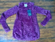 Chaser - Cold Shoulder Fuzzy Long Sleeve Purple  Top - Size XS    SUPER CUTE!