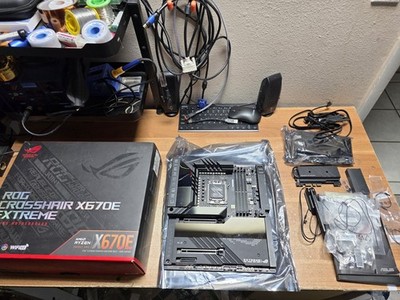 ASUS ROG Crosshair X670E Extreme WiFi 6E Socket AM5 DDR5 LGA 1718 Ryzen EATX
