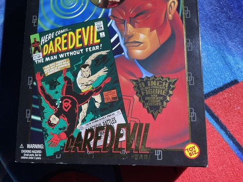 MARVEL COMICS FAMOUS COVERS 8” Ultra Action Figure DAREDEVIL MIB 1998 Toybiz