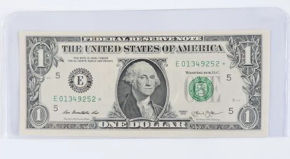 США 2013 $1 звезды банкноты ** 3 банкноты последовательные серийные номера ** - Изображение 3 из 4