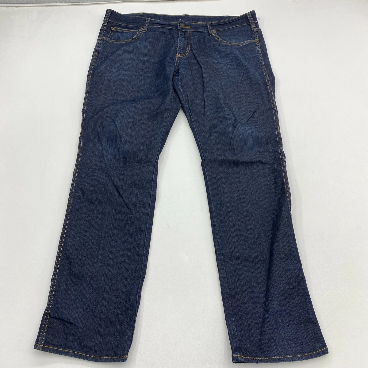 Wrangler Denim Jeans Mens 38X33 Blue Straight Leg Rockville Fit Medium Washed