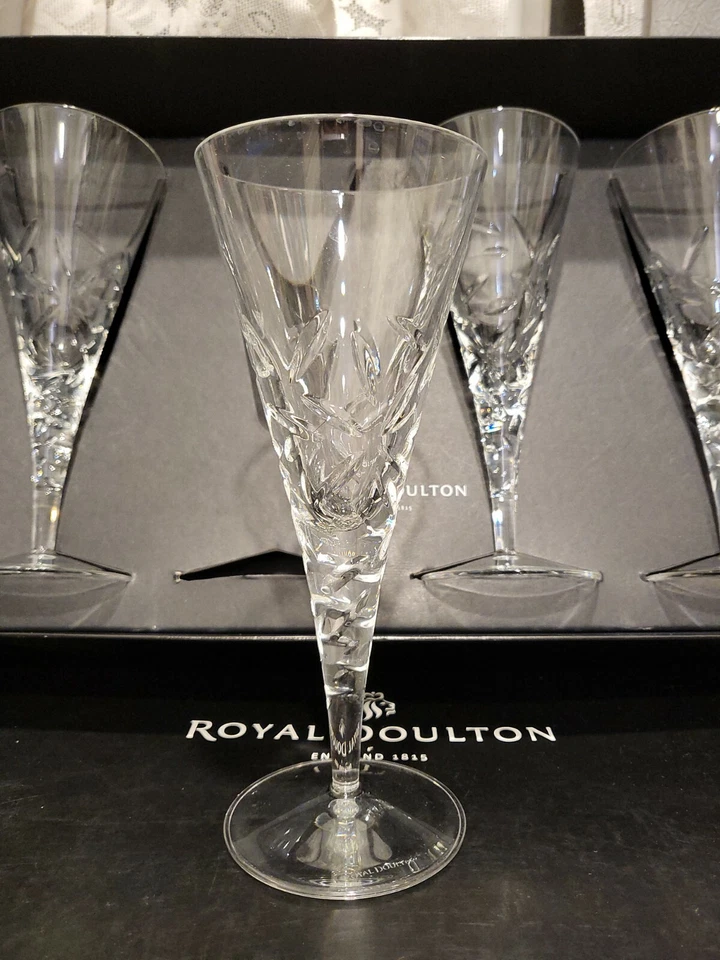 Juego de 4 copas Royal Doulton grandes 260 ml Central Park ¡HERMOSAS! Foto 3 de 4