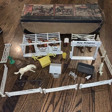Marx 1950's Roy Rogers Rodeo Ranch Playset 3992 w/ Double R Bar Ranch