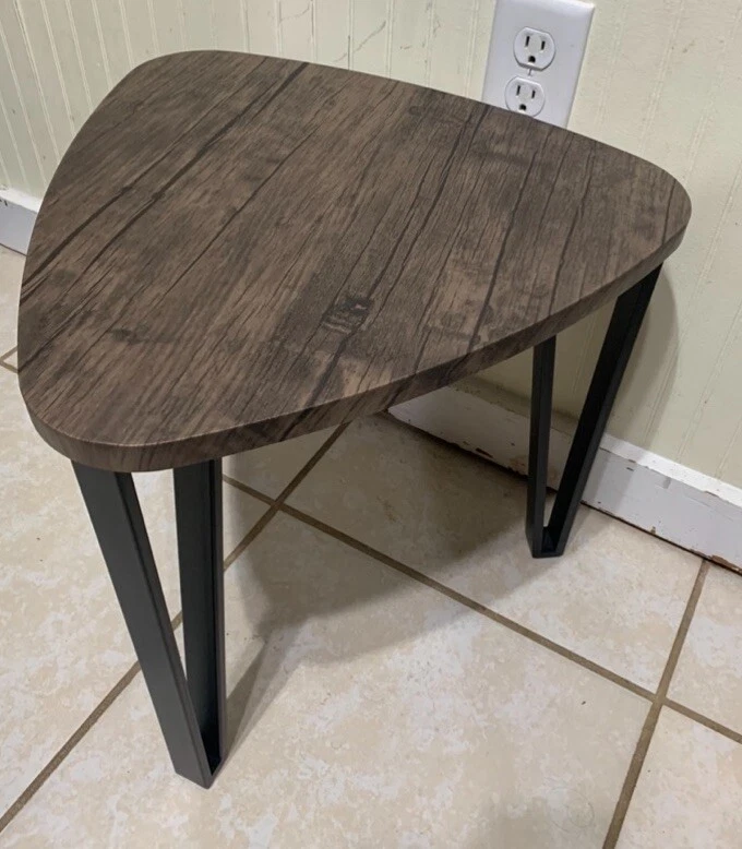 Triangle End Coffee Table/Side Table Metal Frame Wood Top Modern Night Stand 17” - Image 2 of 4