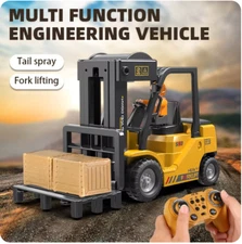 11CH Remote Control Forklift Toy 1:24 RC Construction Vehicle w/ Light & Sound