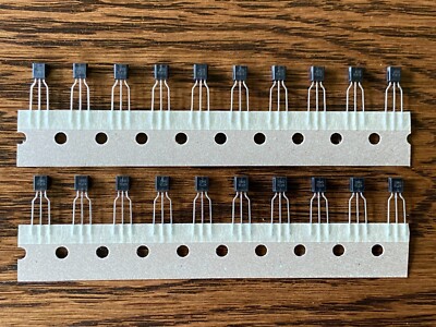 Datasheet Pinagem - Transistor Bipolar PNP 2SA733 - Características E - Foto 7