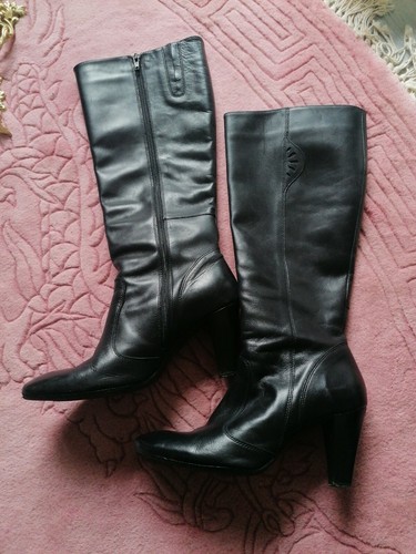 M\u0026S Insolia Black Leather Knee High 