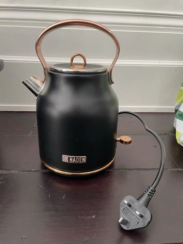 Haden Heritage 1.7L 360° Cordless Kettle Fast Boil Water Level Gauge