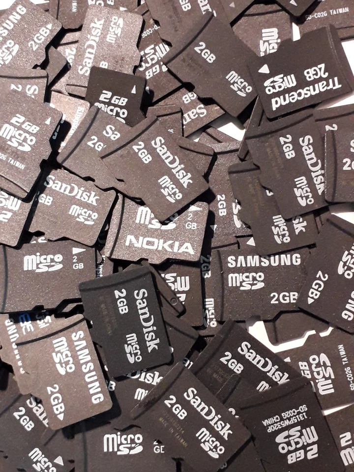 X50 2GB Micro SD Card Memory Bundle Job Lot 2 GB Sandisk Samsung Unbranded Sony - Image 2 of 2