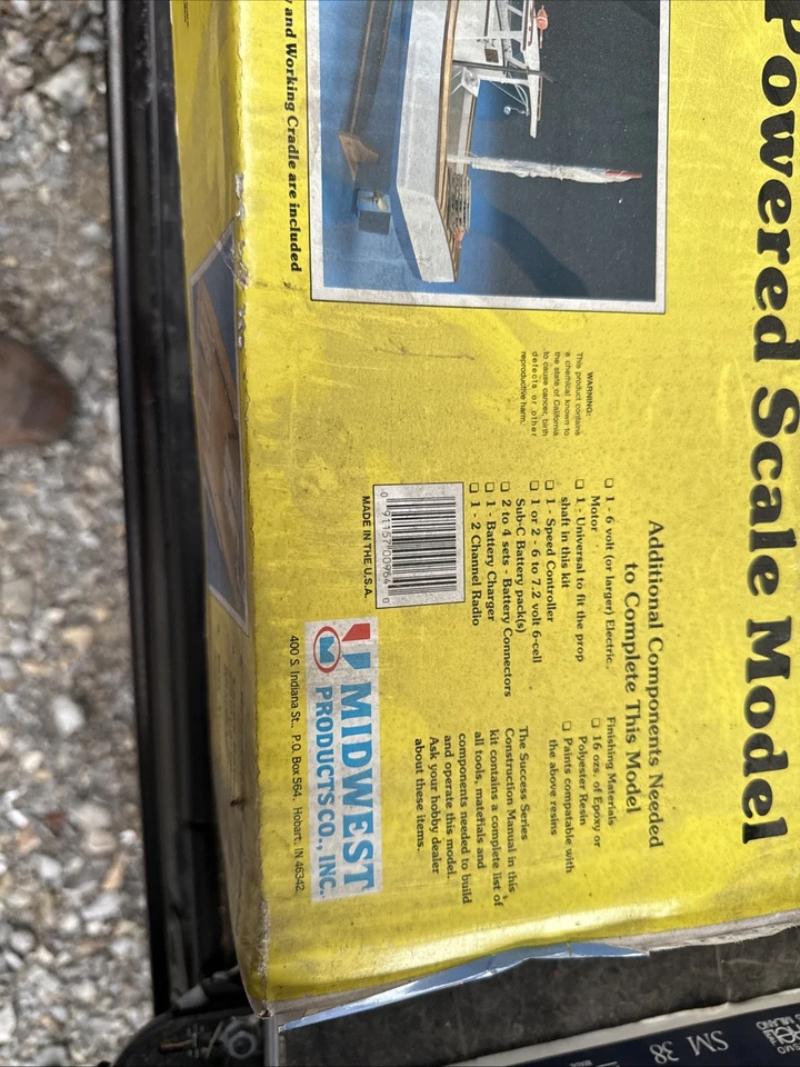 VTG NOS Midwest Boothbay Lobster Boat R/C Balsa Model Boat Kit No. 964 30" Hull - Image 4 of 4