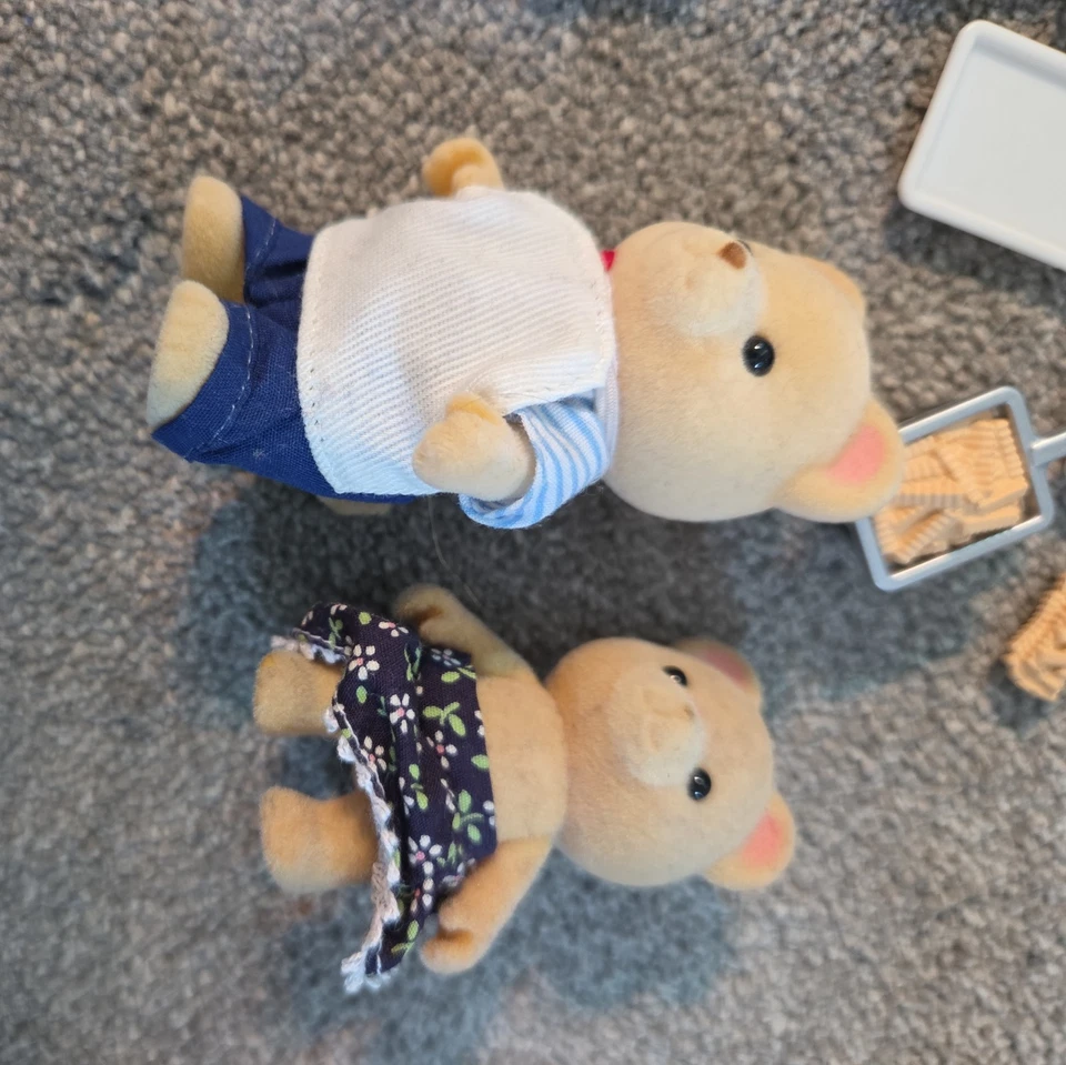 Sylvanian families calico fish and chips van - Image 4 of 4