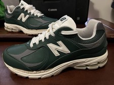 Size 8.5 - New Balance 2002R Vintage Leather Pack - Green