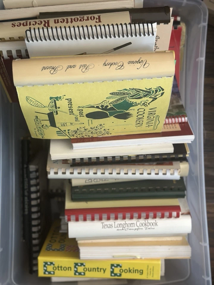 Vintage Church/other Spiral Bound Local Recipe Cookbooks - Random Lot of 10 - Imagem 2 de 4