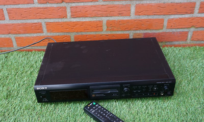 Sony MDS-JE510 MiniDisc Player Recorder schwarz