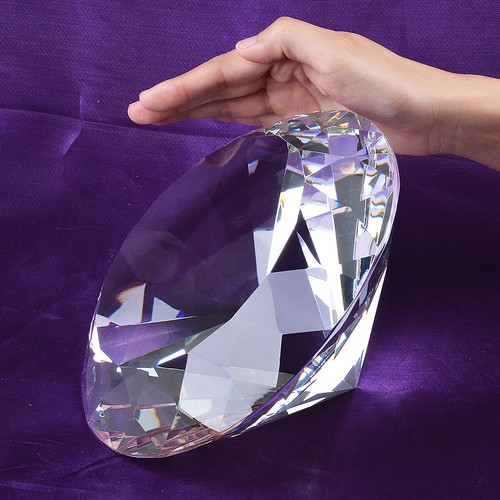 LONGWIN 200MM Clear Crystal Diamond Glass Paperweight Feng Shui Photo Prop Decor - Picture 3 of 4