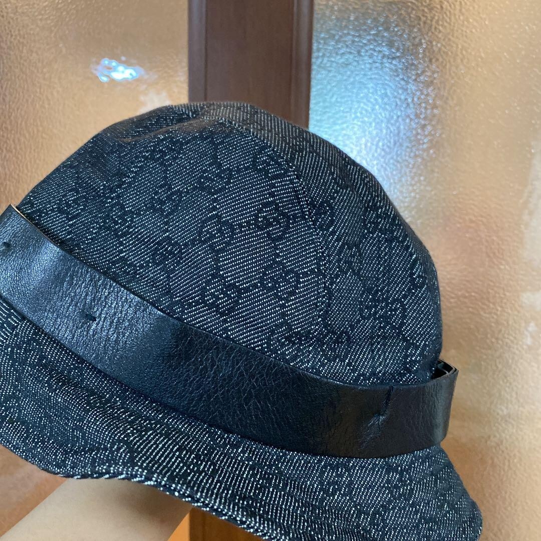 GUCCI Logo Plate GG Monogram Bucket Hat Cap Men Size L Leather