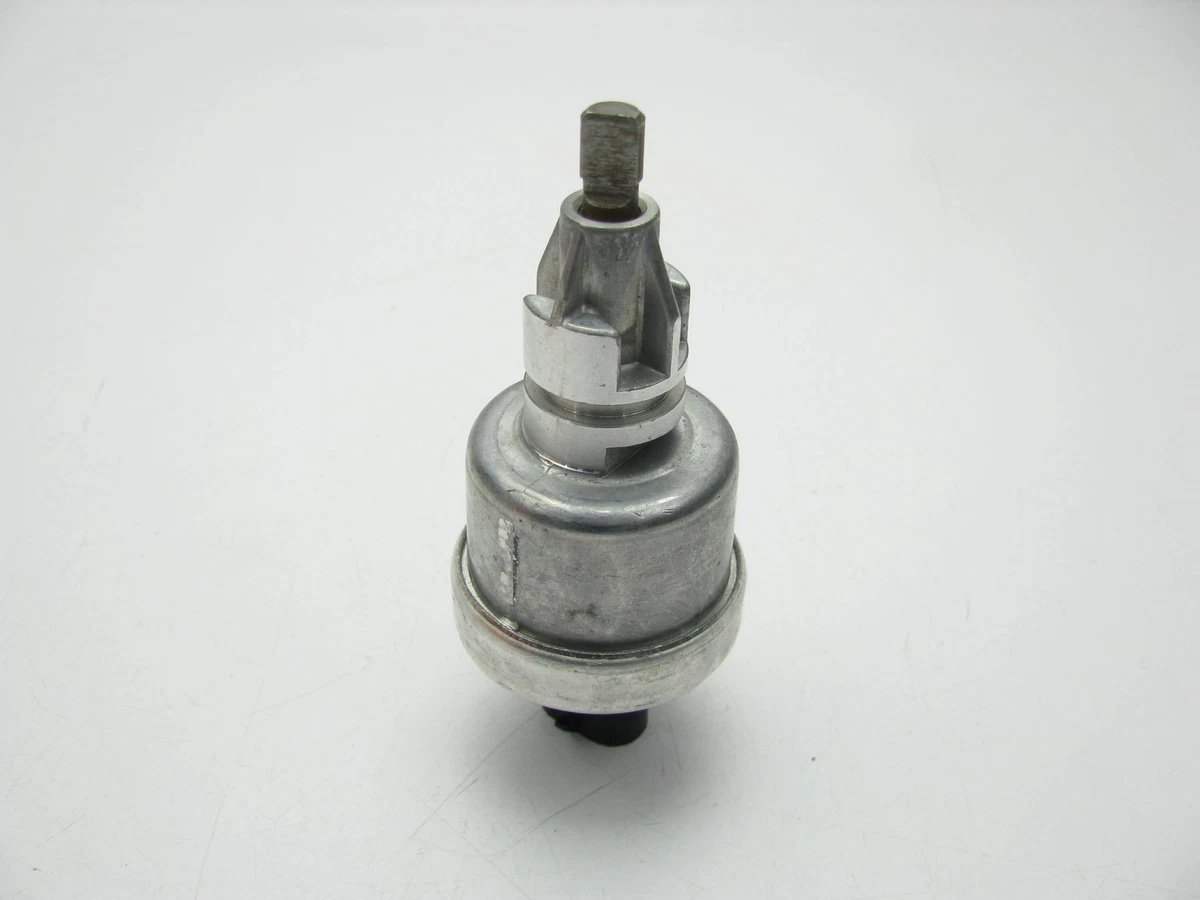 NEW - OUT OF BOX - OEM GM 25007345 Manual Transmission Vehicle 