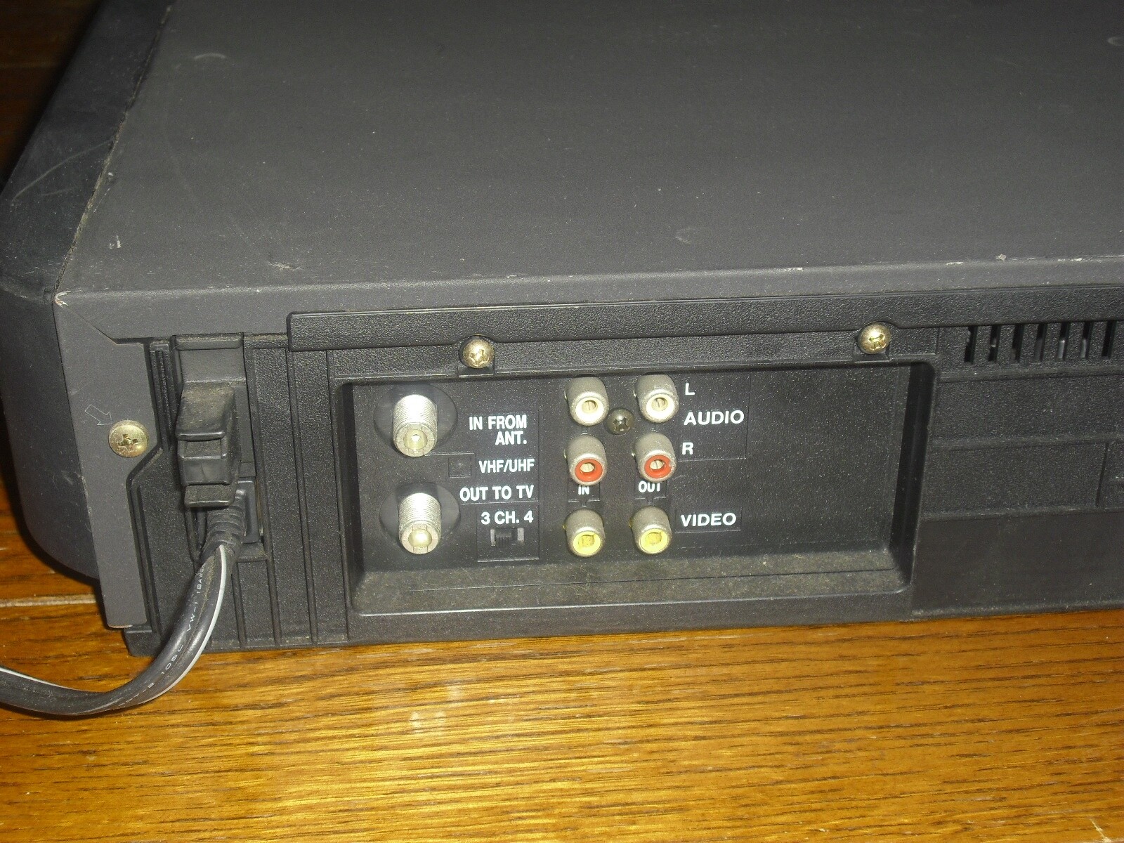 Picture 4 of 5