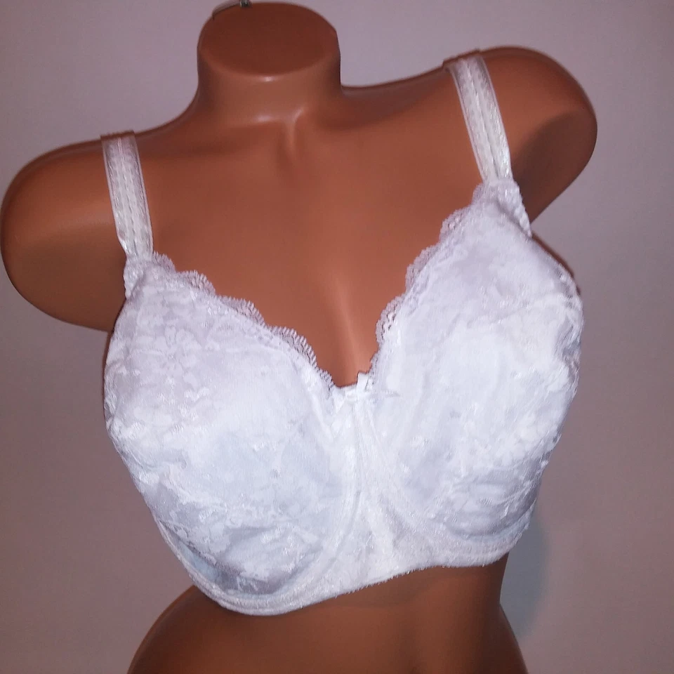 Sujetador Playtex 40DD Sin Forro Blanco Sólido Encaje Con Aros Minimizador Foto 3 de 4